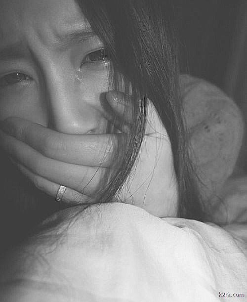 一把鼻涕一把泪伤心图片