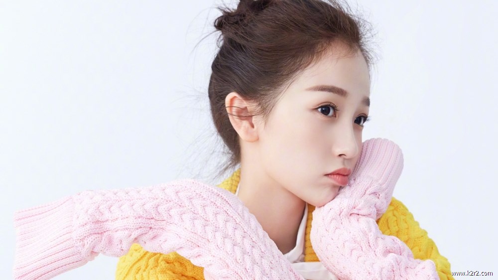 小清新水灵养眼少女白嫩雪肌个人图片