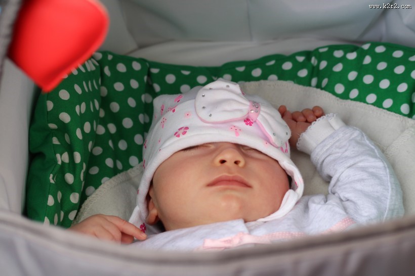 熟睡的婴儿图片大全