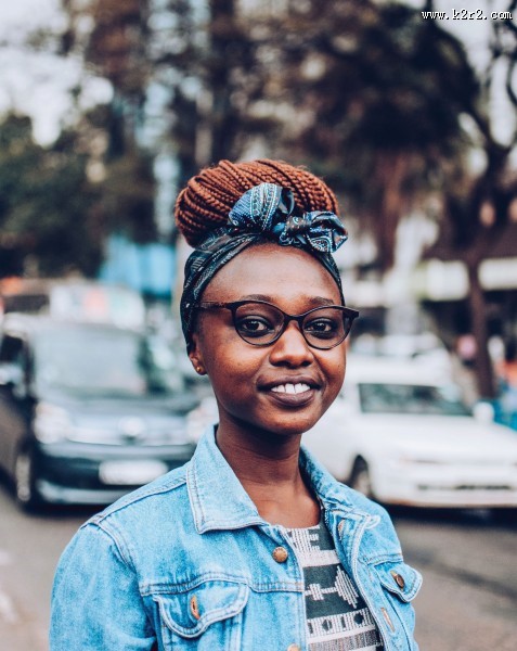 黑皮肤美女图片