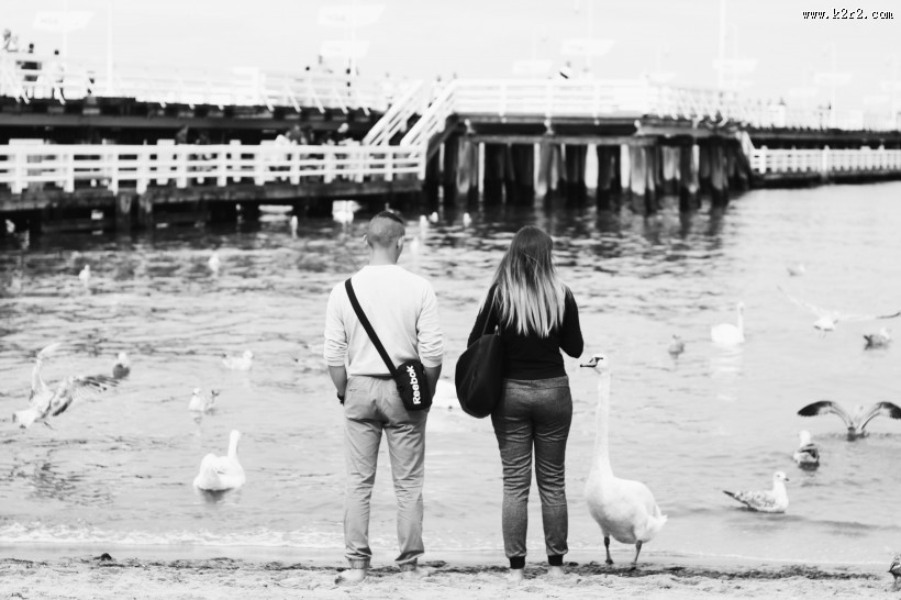 情侣黑白摄影图片大全
