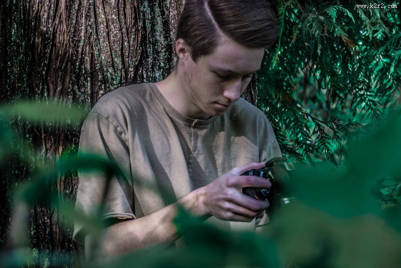 拿着相机的男士图片大全