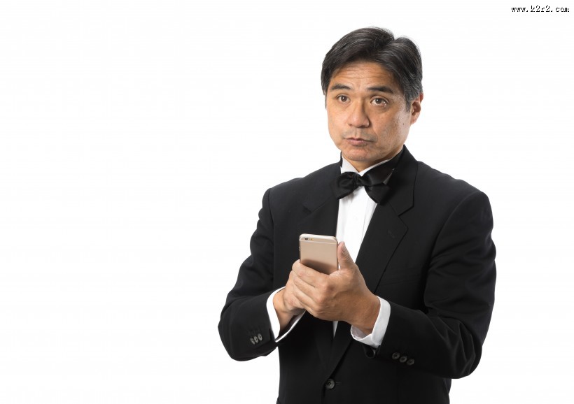 西装革履的中年管家图片