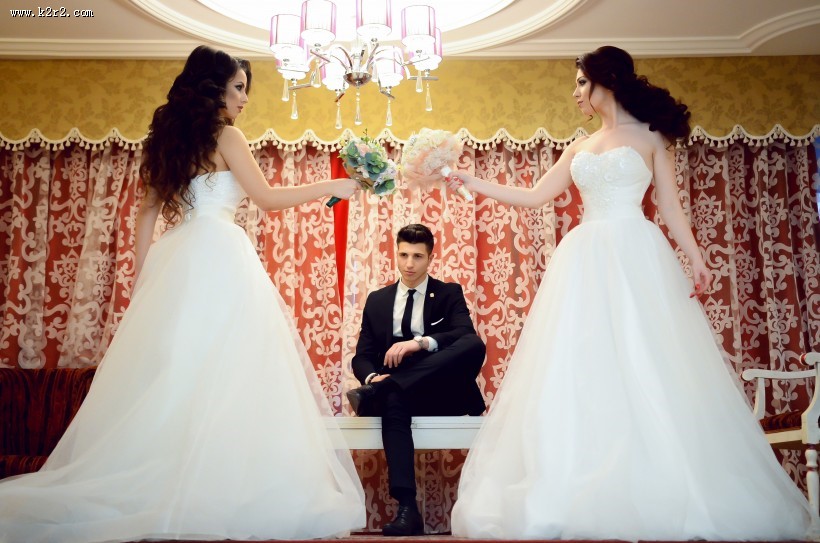 穿婚纱的新娘图片大全