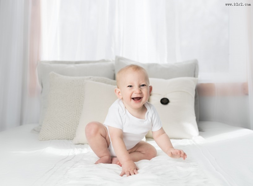 可爱的国外小男孩图片