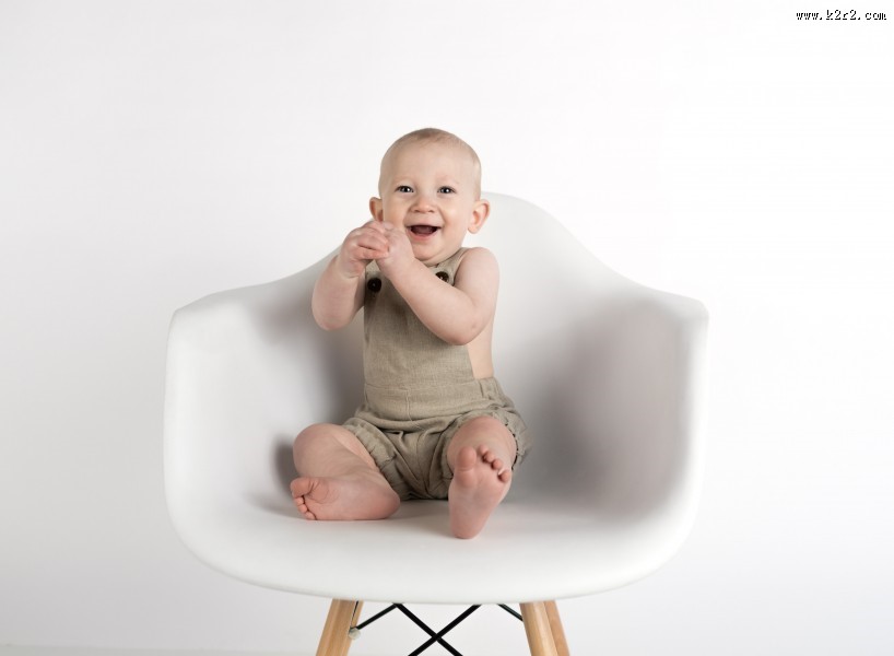 可爱的国外小男孩图片