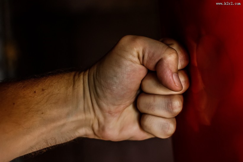 手的特写摄影图片