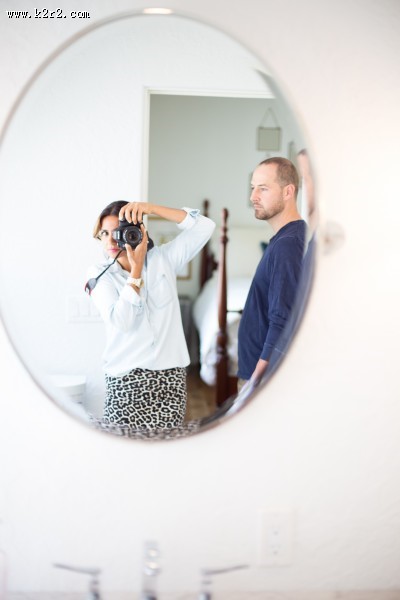 镜子里的美女图片大全