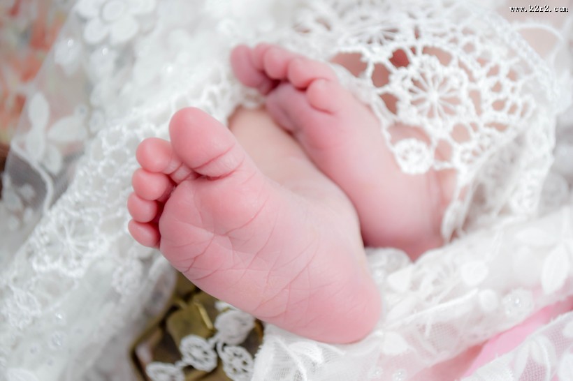 婴儿的脚丫图片大全
