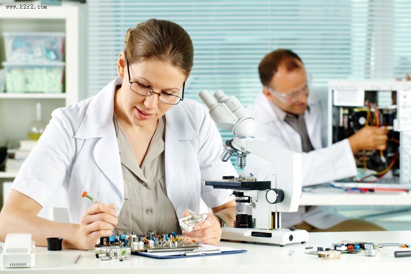 实验室里的科学实验图片