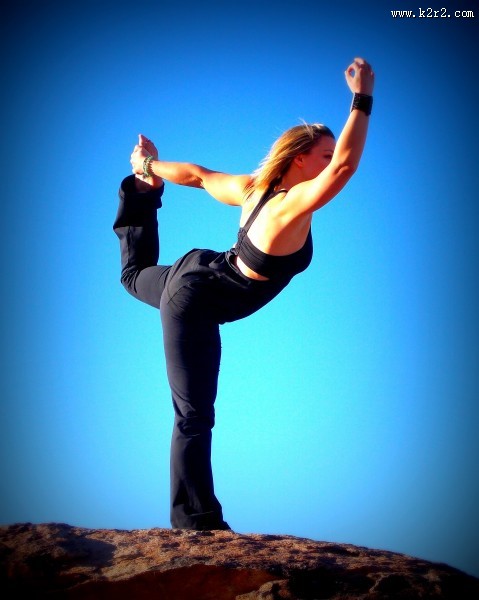 唯美优美的瑜伽动作图片