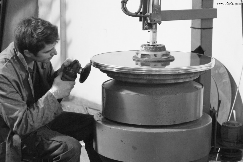 勤劳朴实的工人图片