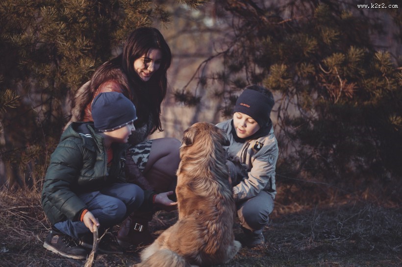 幸福的一家人图片