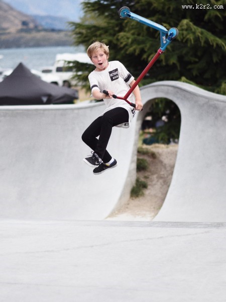 可爱的小男孩图片