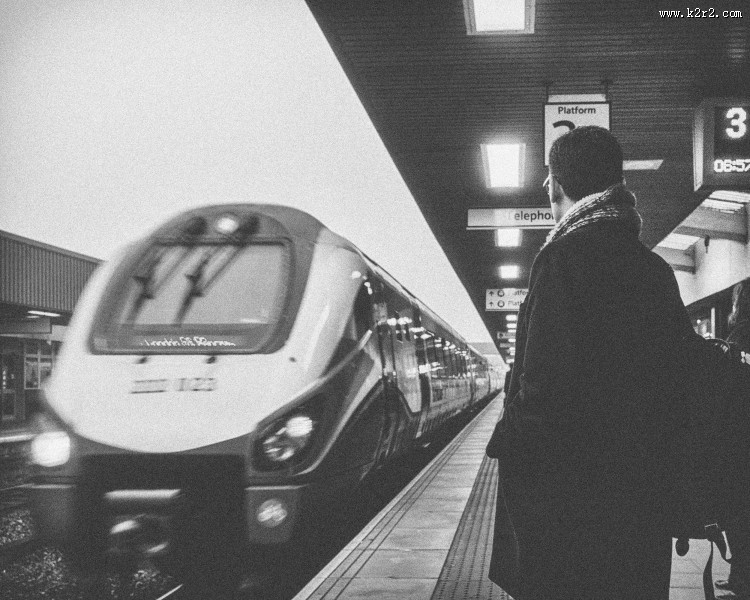 人来人往的地铁站图片大全