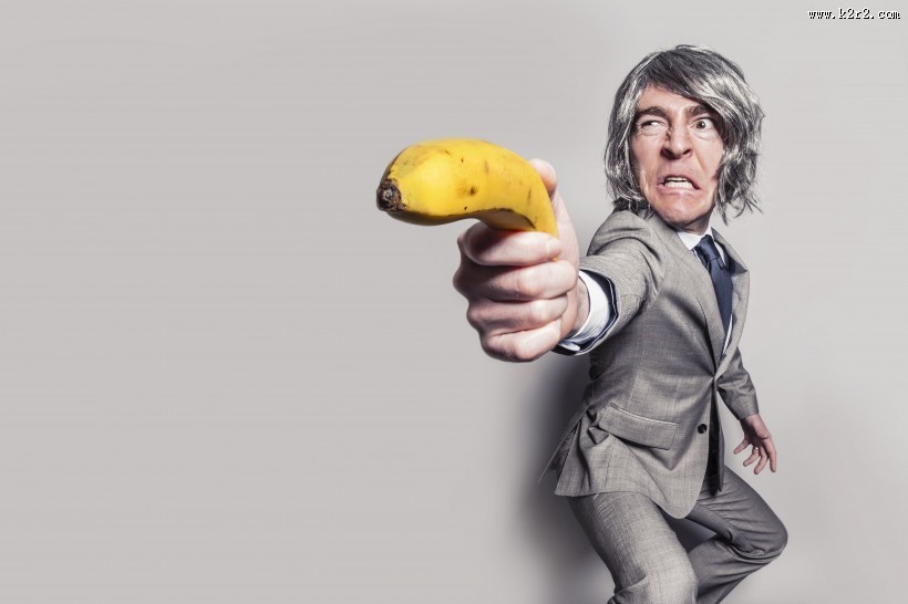 表情动作搞怪的人图片