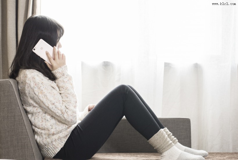 正在打电话的人图片大全