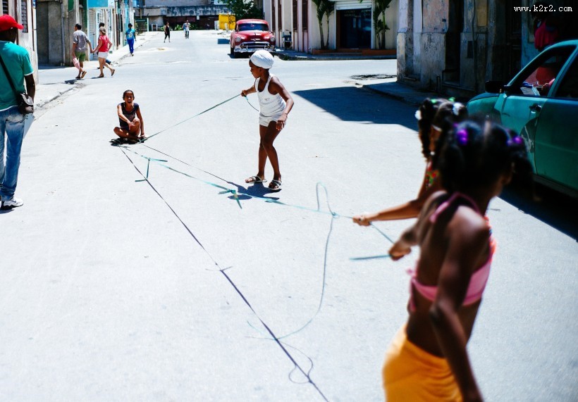 淳朴纯真的儿童图片