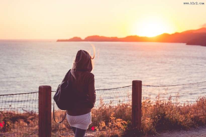 美女的背影图片