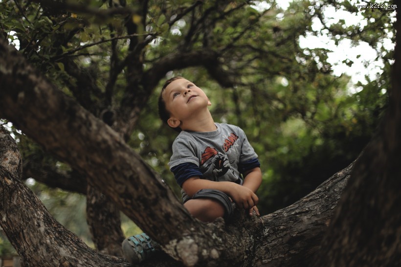 可爱的小男孩图片