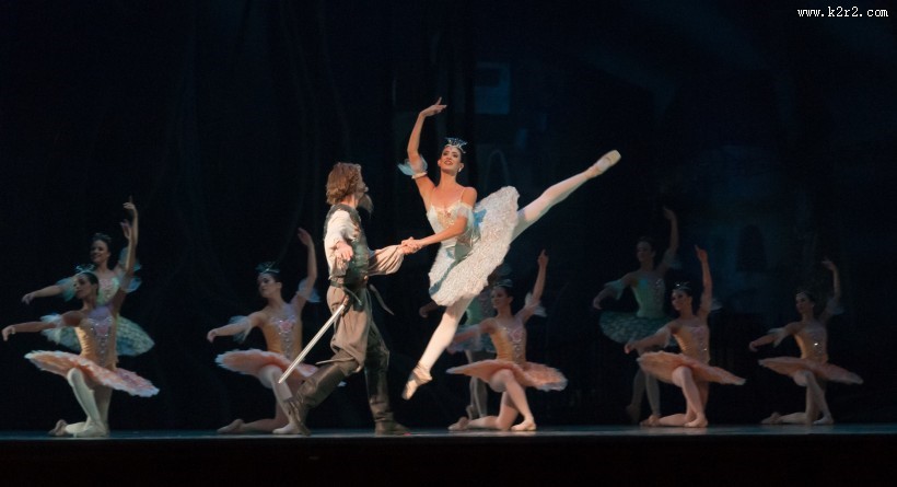 芭蕾舞蹈演员图片