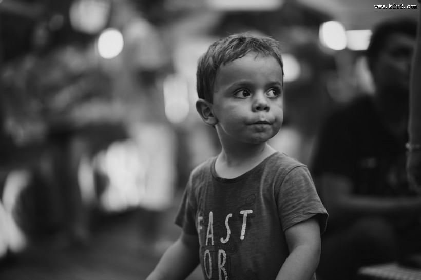 可爱呆萌的小男孩图片