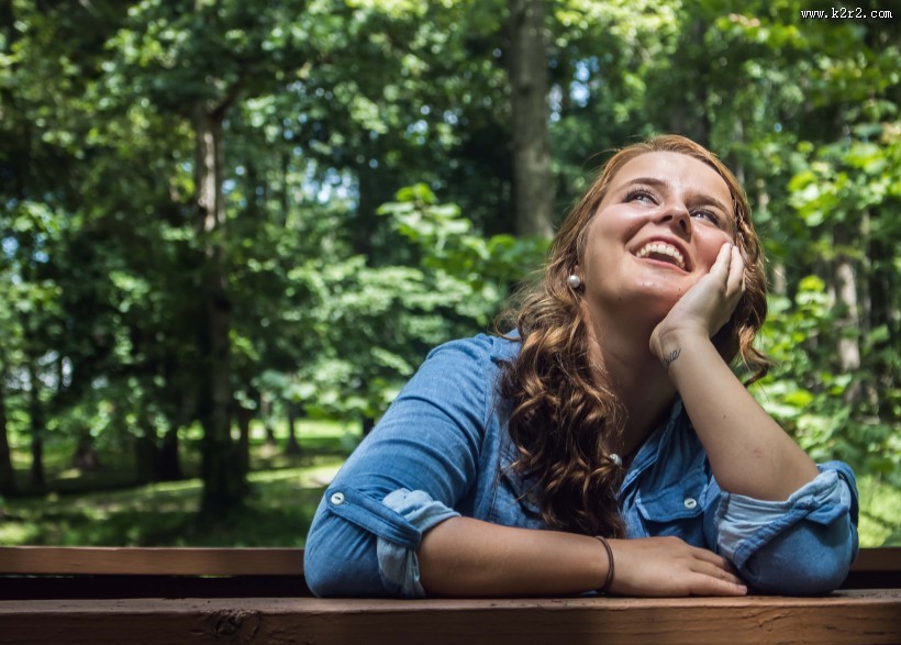 美女的微笑图片大全