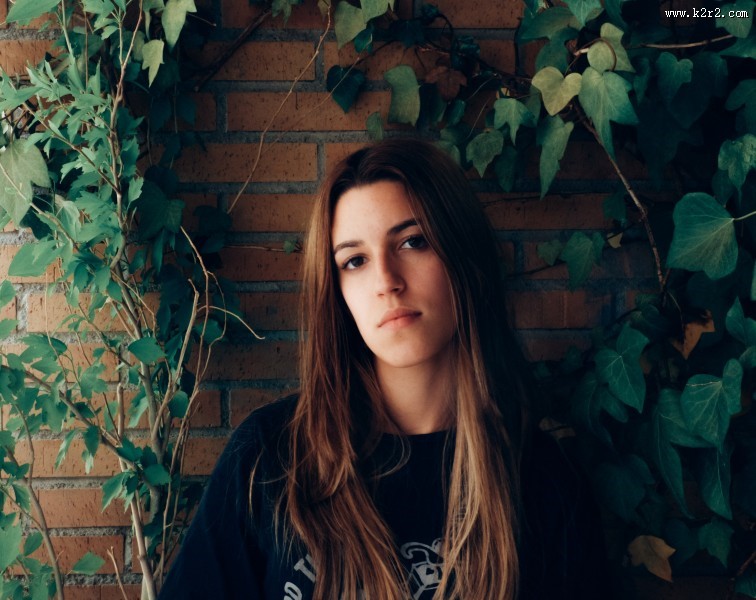 长发的美女图片