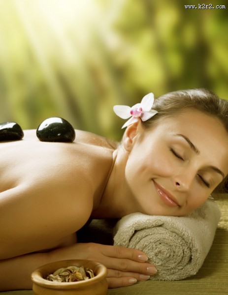 美女做养生spa图片
