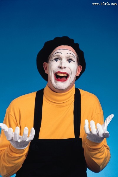 孤独的小丑演员图片