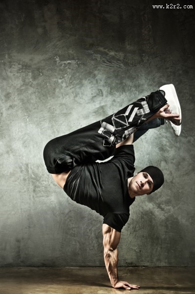 时尚青年跳动感街舞图片大全