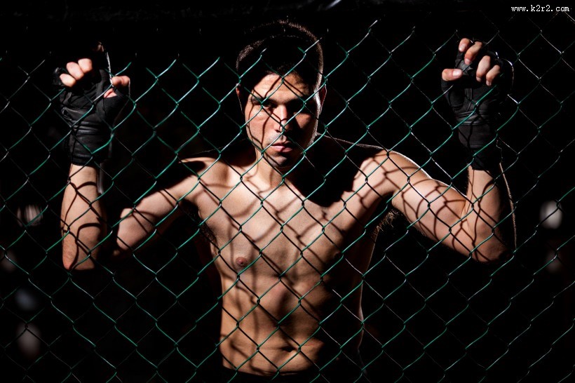 搏击运动的男人图片