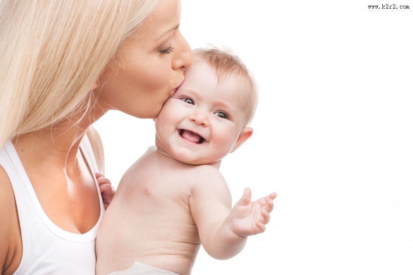 妈咪和宝宝在一起的图片