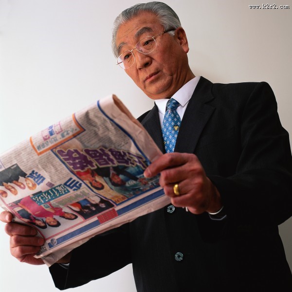 中老年成功男士图片