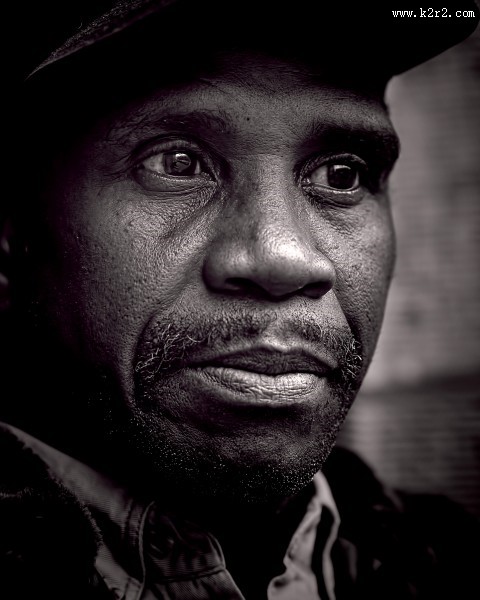 流浪者人物特写图片