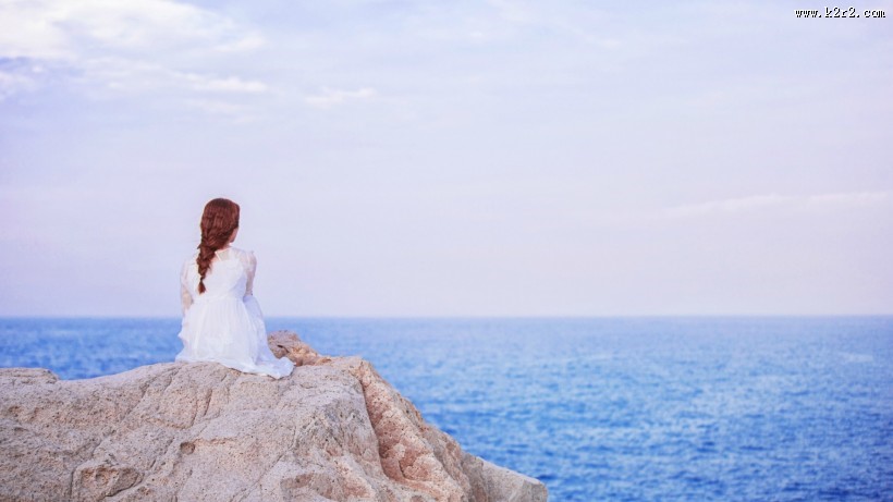 美丽女孩伤感背影图片