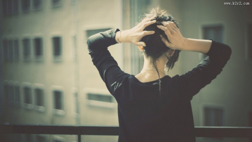 唯美的女孩背影图片