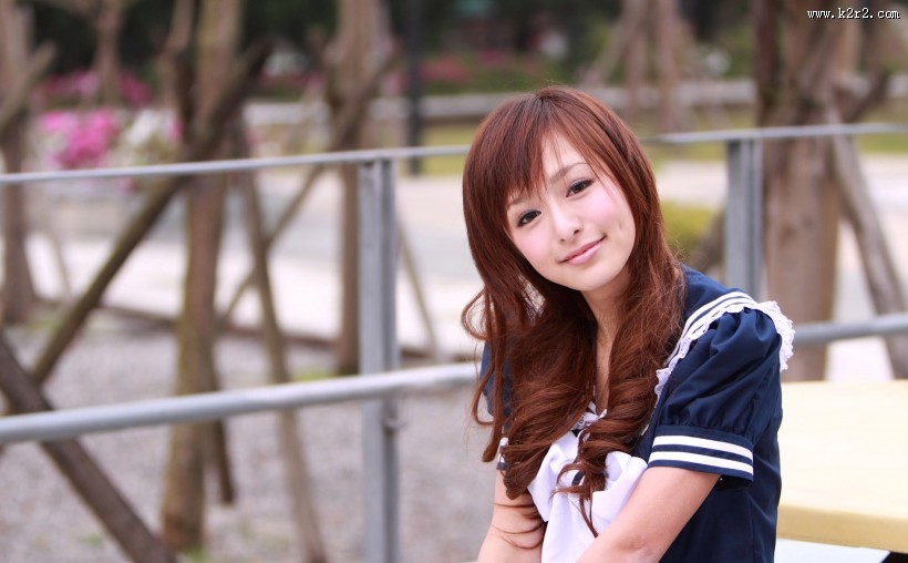 清新的校园美女图片