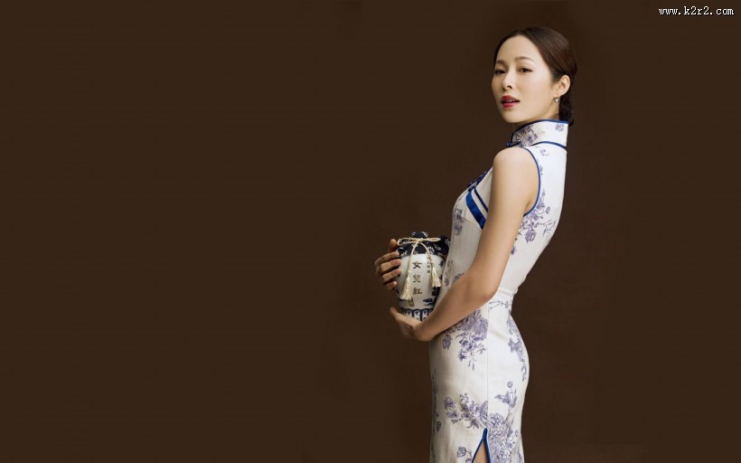 美艳旗袍美女图片