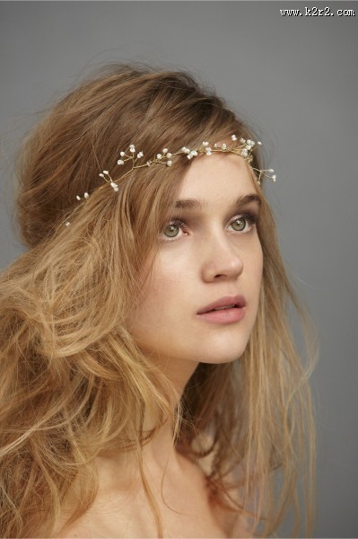 戴花环的美女图片大全