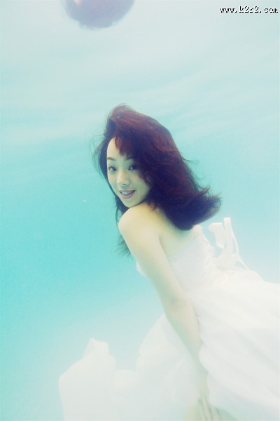 唯美水下人物摄影图片大全