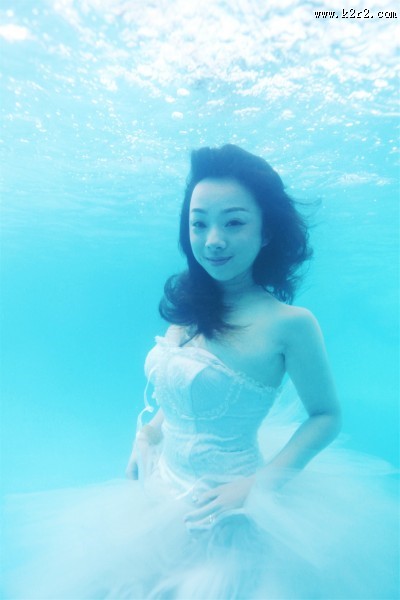 唯美水下人物摄影图片大全