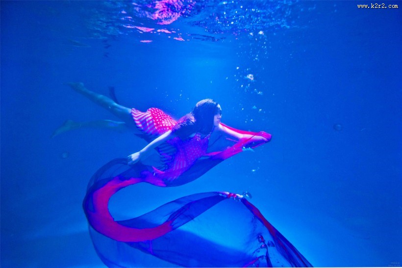唯美水下人物摄影图片大全