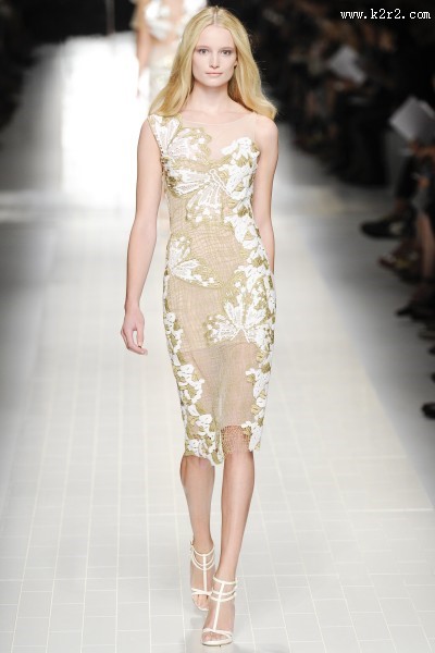 意大利知名女性米兰时装周图片