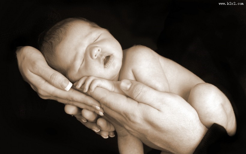 睡梦中可爱婴儿图片