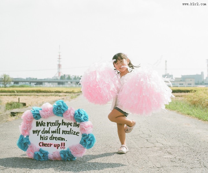 日本超萌小女孩公路摄影图片大全