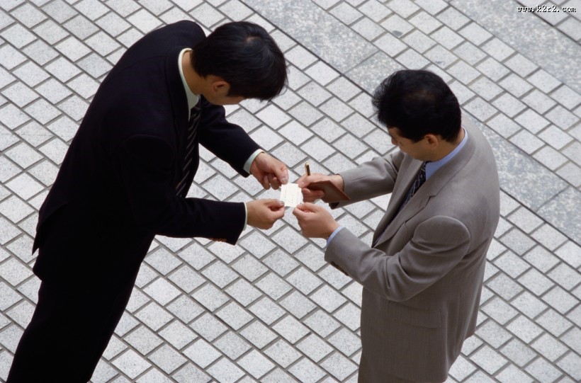 白领工作交谈图片