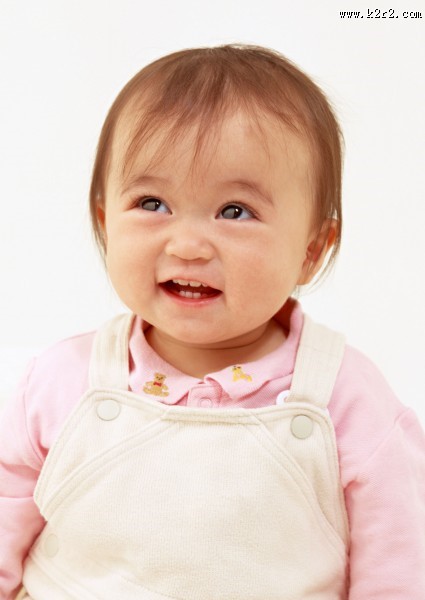 开心的宝宝图片大全
