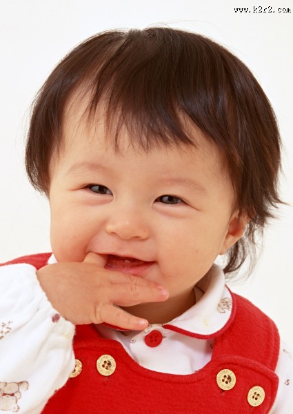 开心的宝宝图片大全