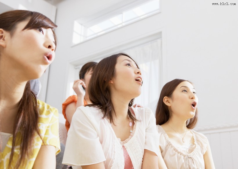 朋友聚会玩耍图片